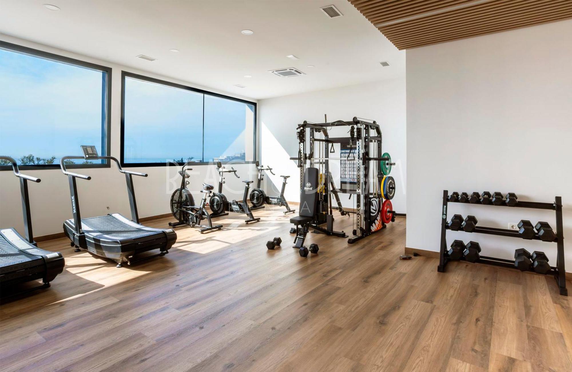 Panoramic Views, Pool And - Horizon Apartment *